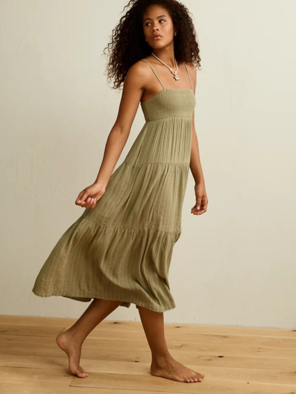 American Eagle Dress NWT Size XS Green Sage Midi Summer Smocked Square Neck Boho